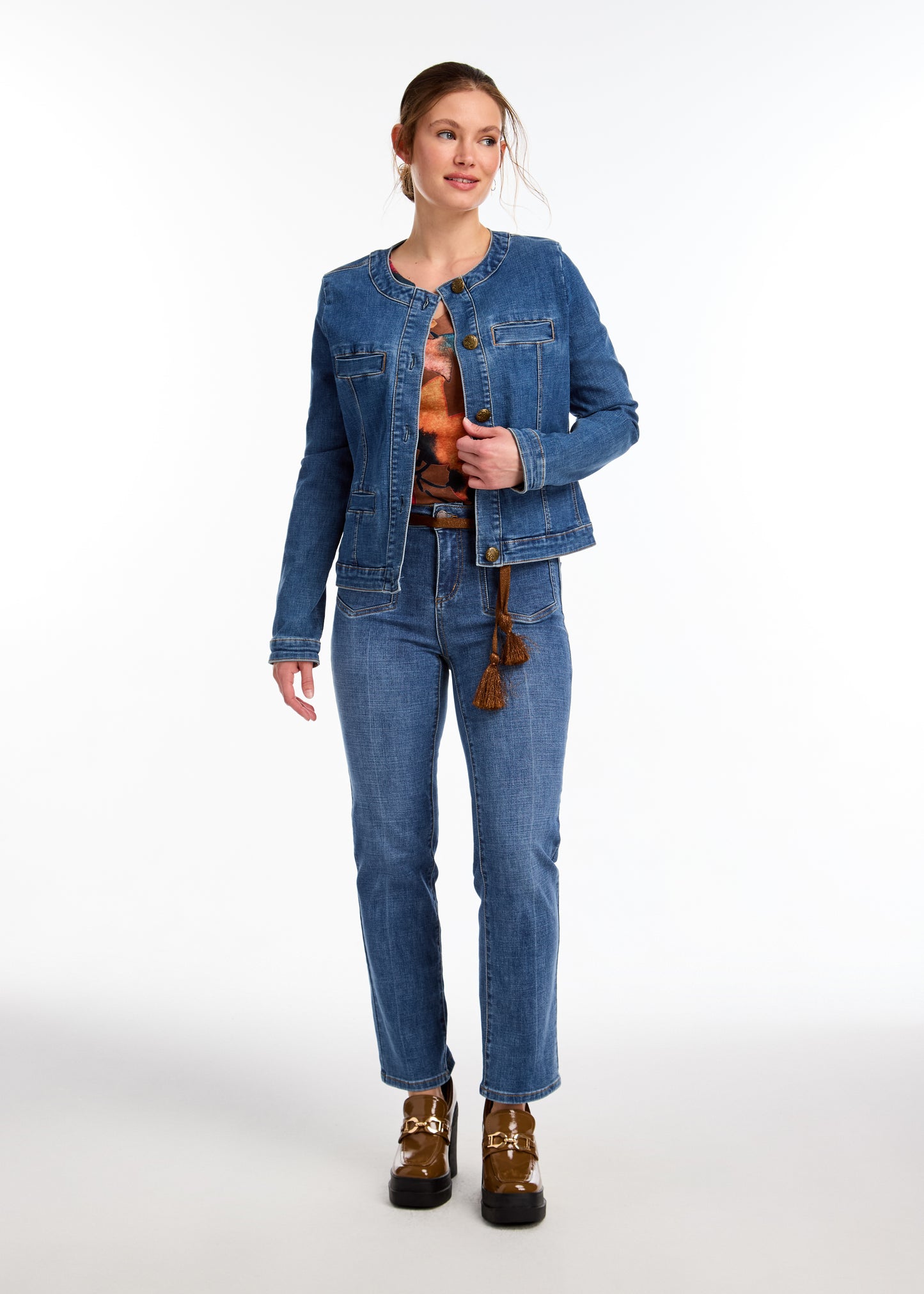 COLLARLESS DENIM JACKET