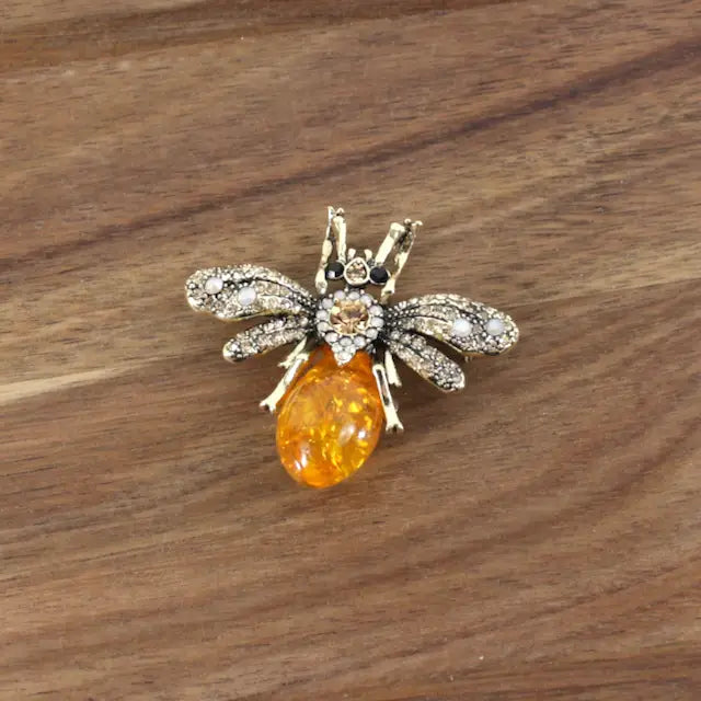 BEE RHINESTONE BROOCH